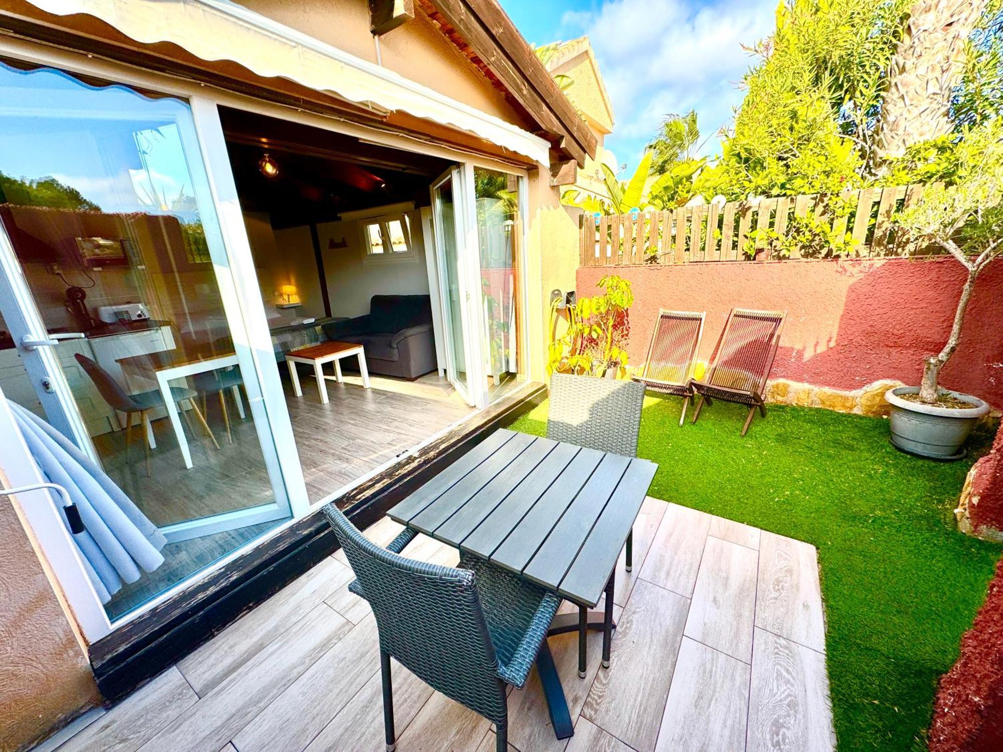 3 Casita-Estudio Con Jardin En La Playa Puerto Marino Экстерьер фото